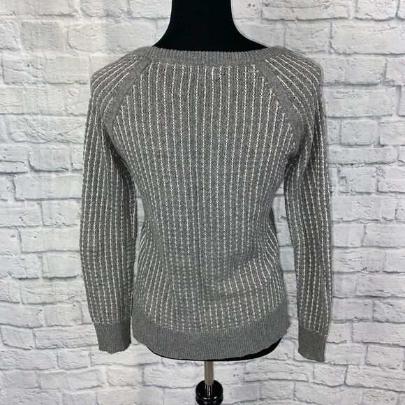 a.n.a. Long sleeve sweater w/stripe stitching, grey/white sz XS - Picture 11 of 11